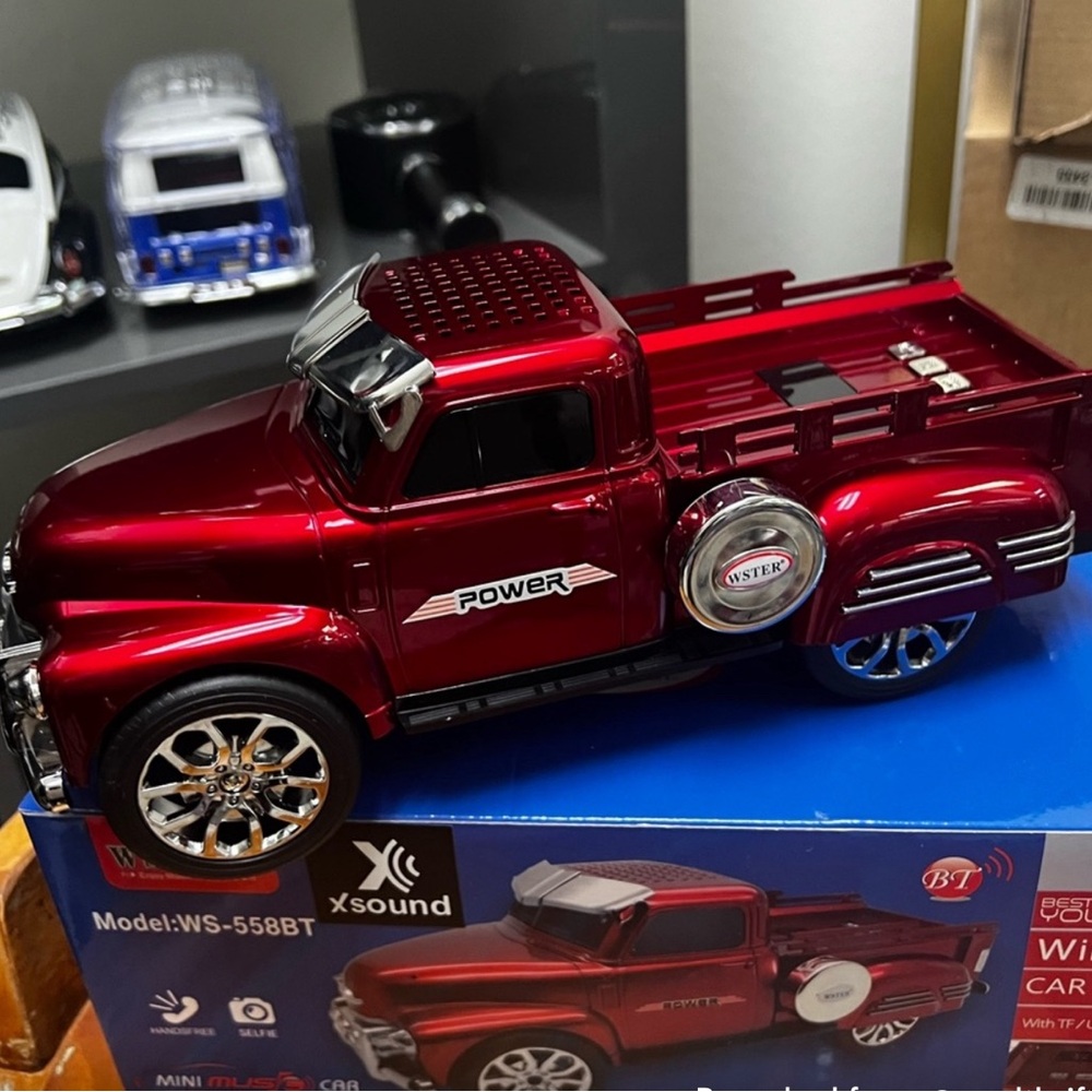COPY - NIB Red Wireless Bluetooth Truck Speaker usb charging truck 👀💯